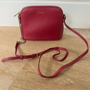 Furla magenta pink purple crossbody leather bag chain